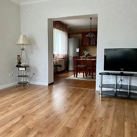 Вилла Поляна Polyana (Transcarpathia)