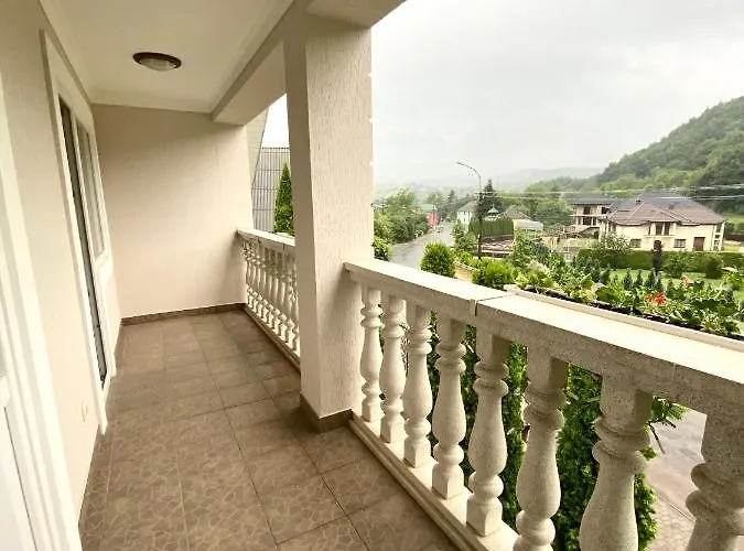 Вилла Поляна