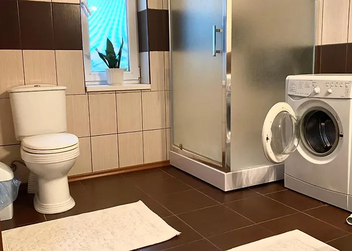 Вилла Поляна * 波利亚纳